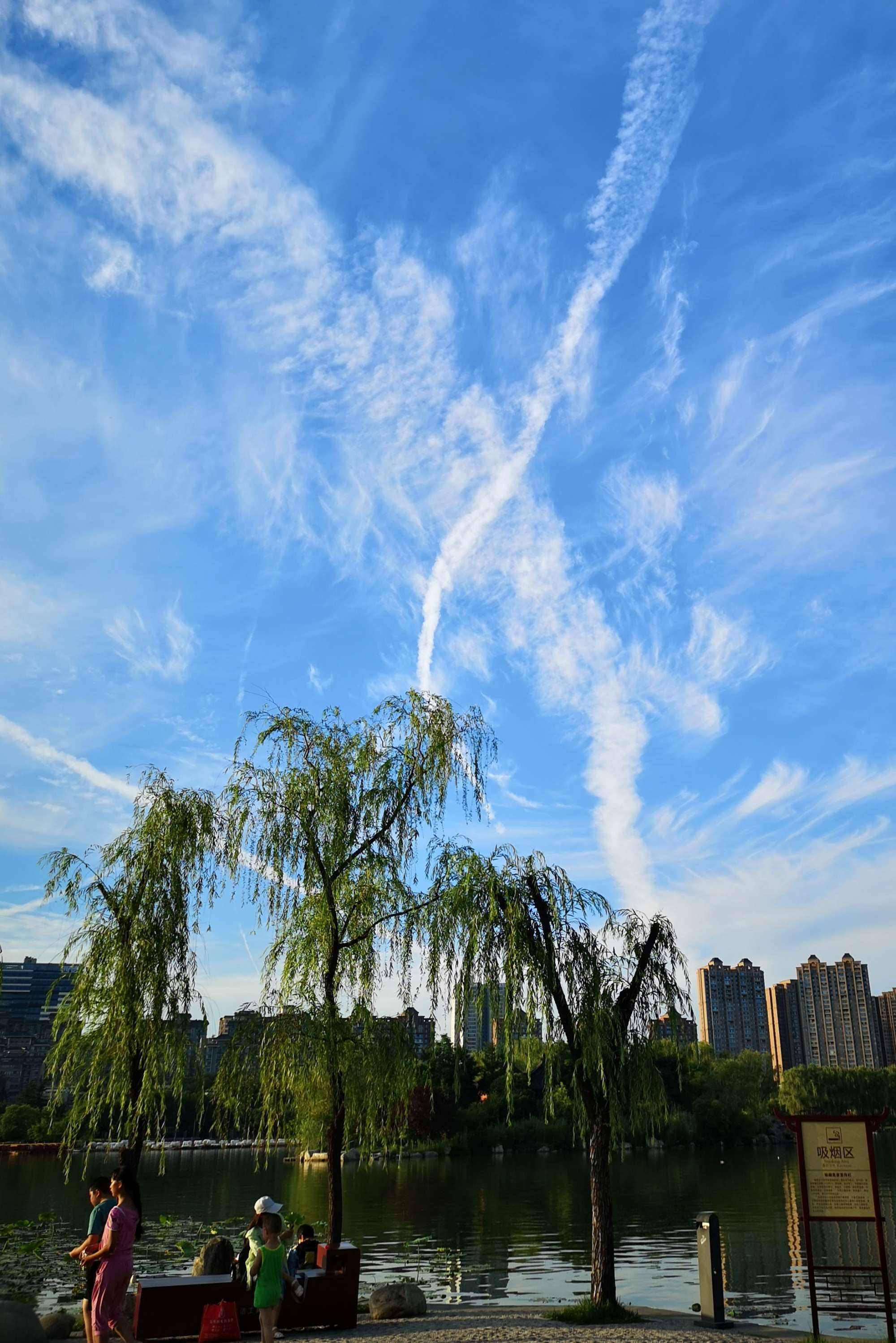 荣耀瞬息万变亦是萧瑟黄昏