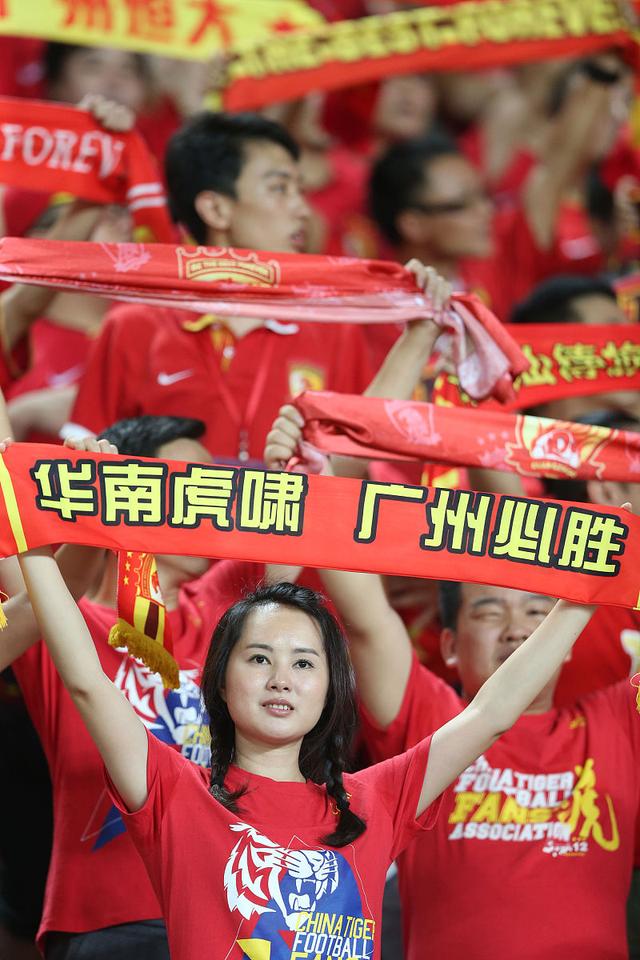MK体育-弗赖堡球员取得进球后感言，感谢球迷支持