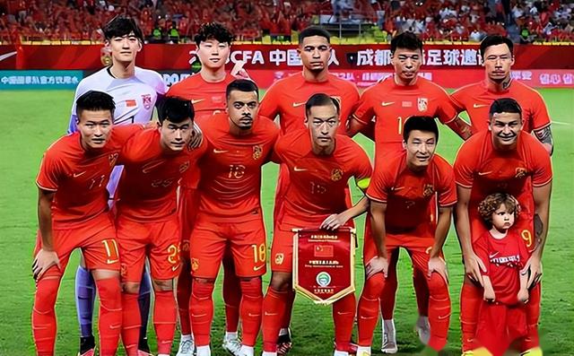 MK体育-国内足球盛事成为热门话题，球迷狂热关注
